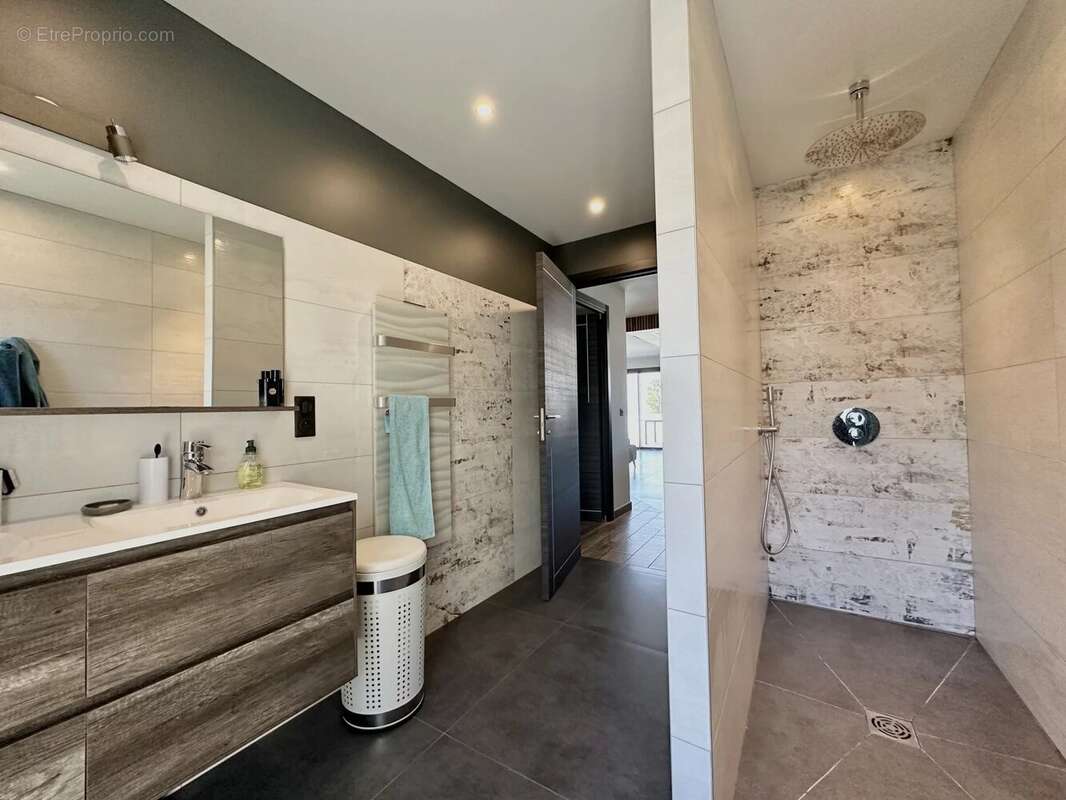 Maison à AIX-LES-BAINS