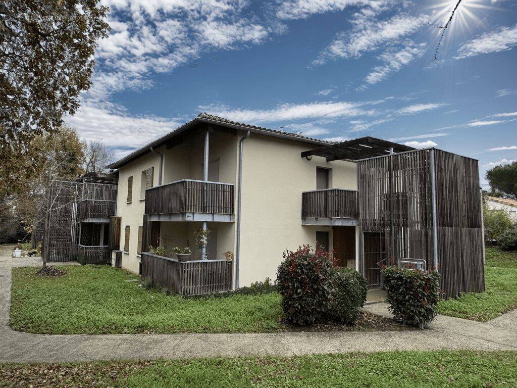 Appartement à LA SALVETAT-SAINT-GILLES