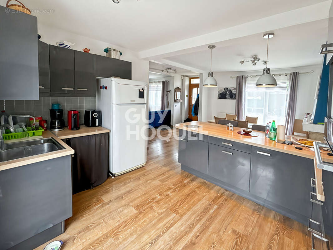 Maison à MARLES-EN-BRIE