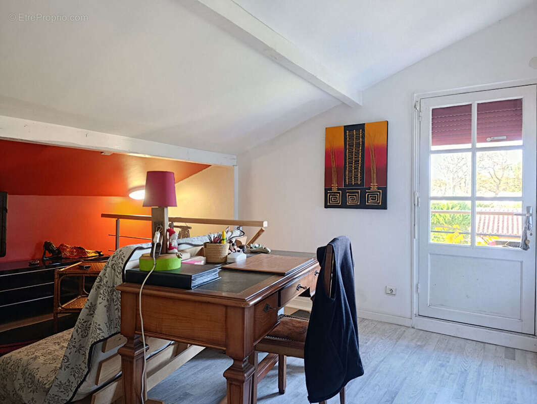 Maison à VIELLE-SAINT-GIRONS