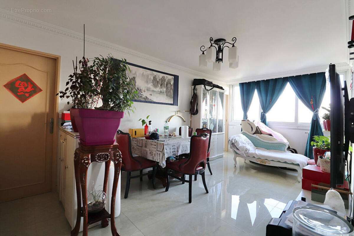 Appartement à PARIS-13E