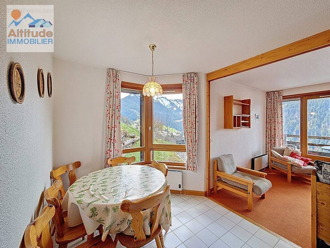 Appartement à CHATEL