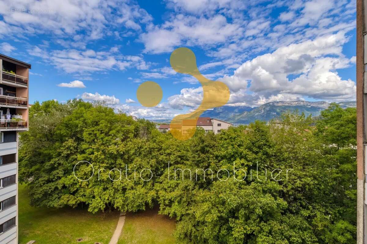 Appartement à SEYNOD