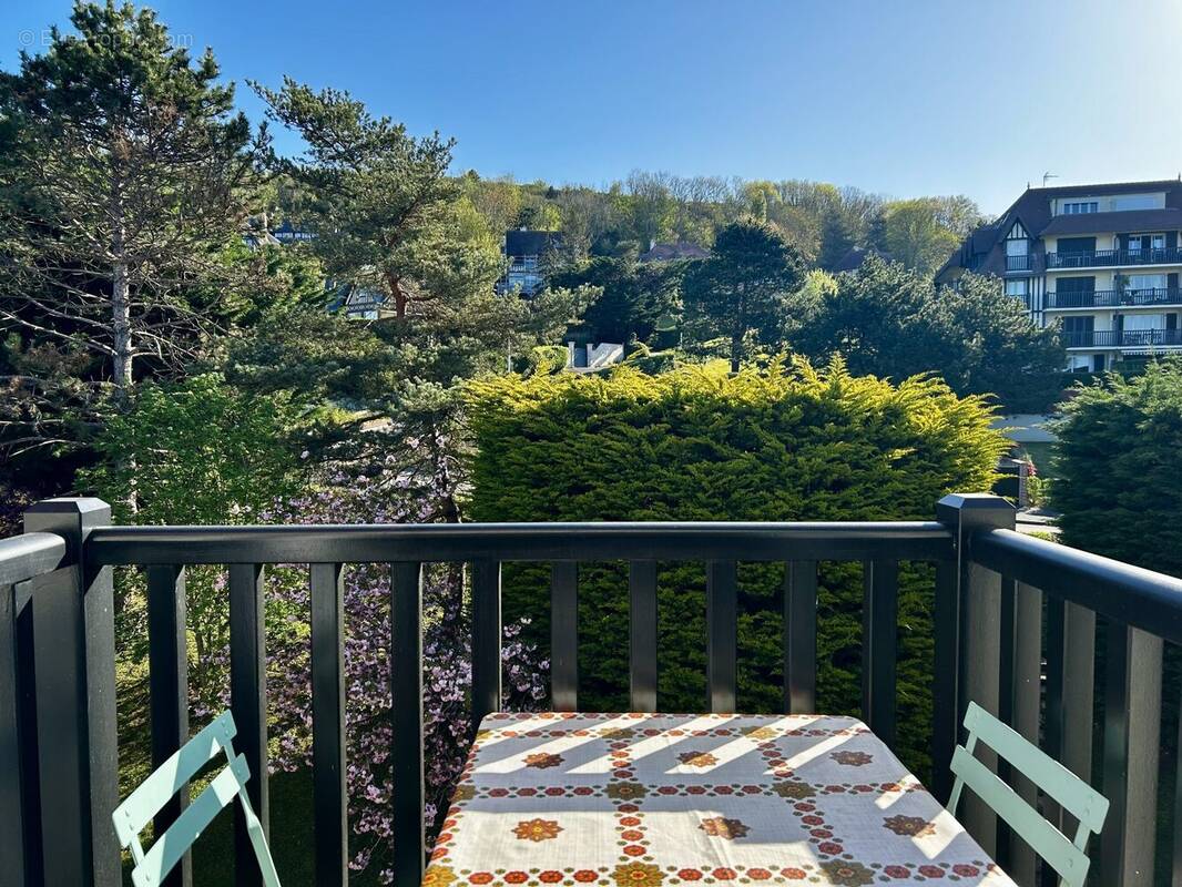 Appartement à BLONVILLE-SUR-MER