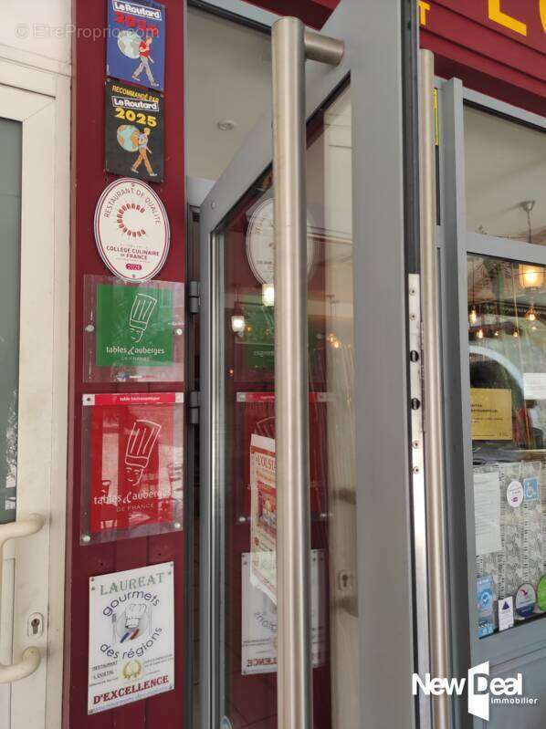 Restaurant en coeur de ville (murs et fonds) - photo 6