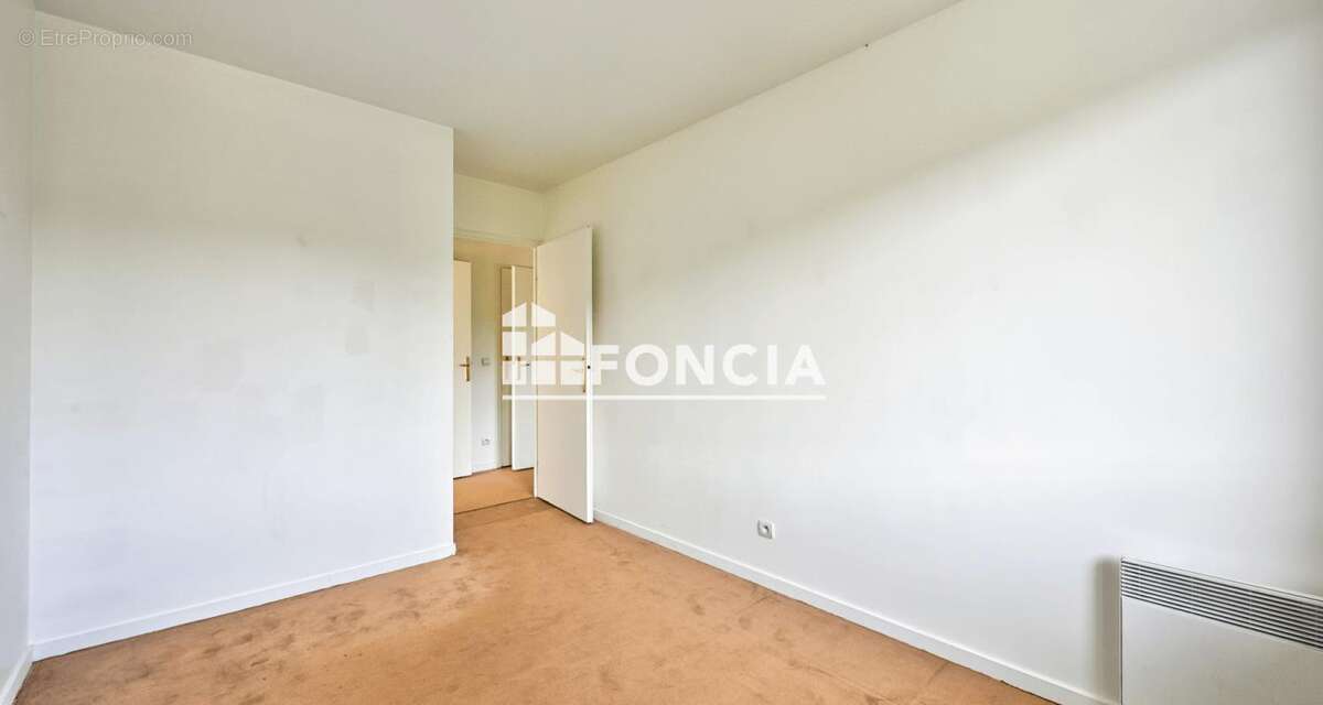 Appartement à SAINT-OUEN-L'AUMONE