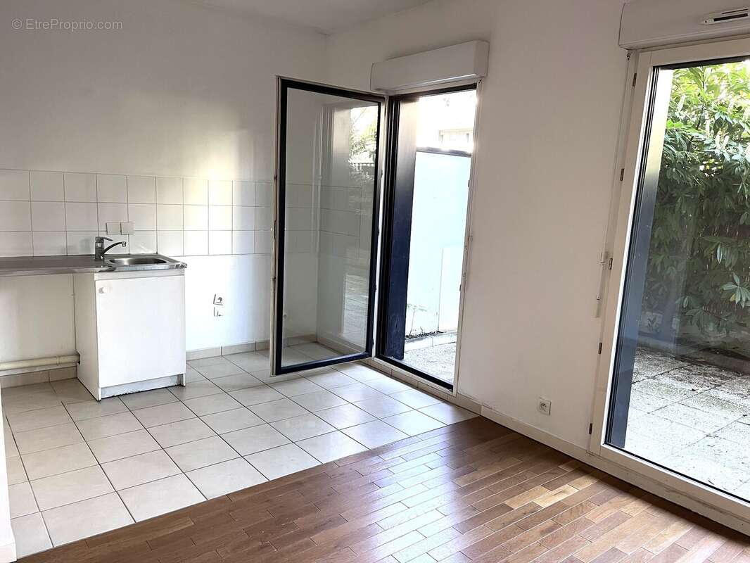 Appartement à ASNIERES-SUR-SEINE