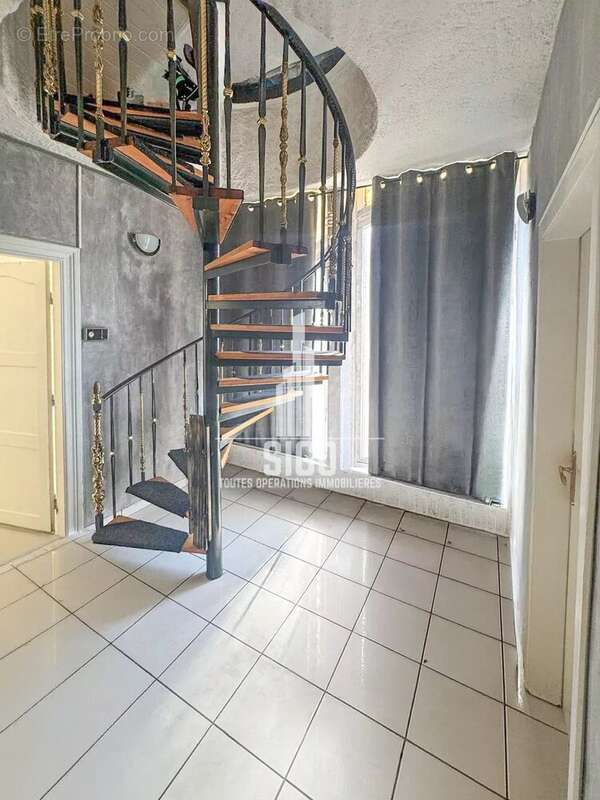Appartement à JOUE-LES-TOURS