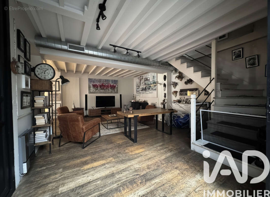 Photo 4 - Appartement à PARIS-20E