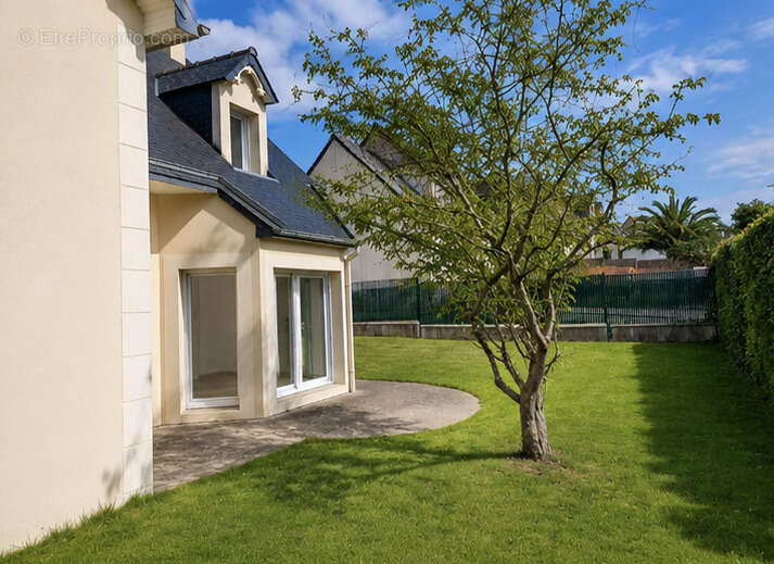À vendre   Maison contemporaine d’exception de 154 m2 sur 900 m2 de terrain clos - photo 5