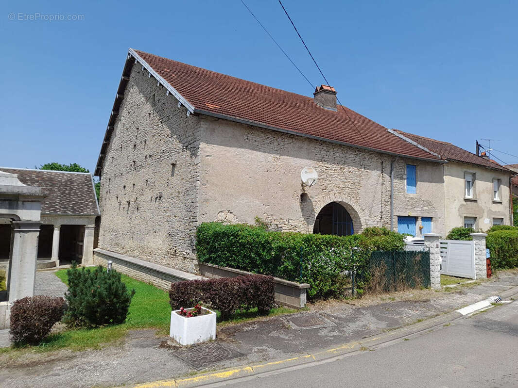 Maison à AUTOREILLE