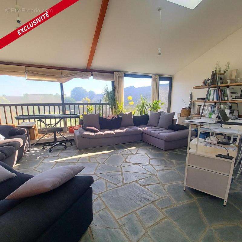 Maison à SAINT-CHRISTOPHE-DES-BOIS