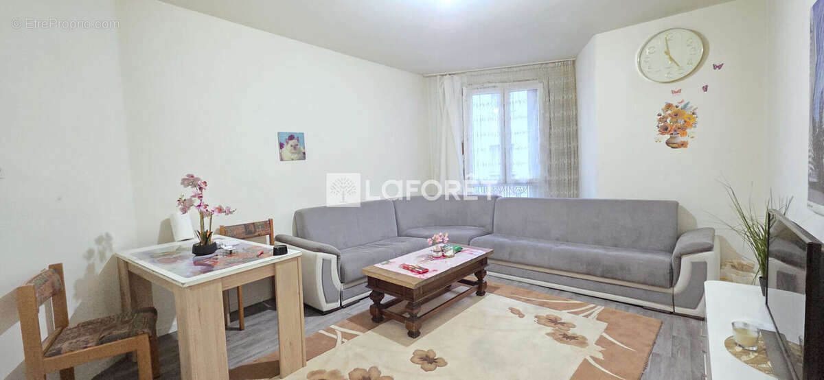 Appartement à VILLIERS-LE-BEL