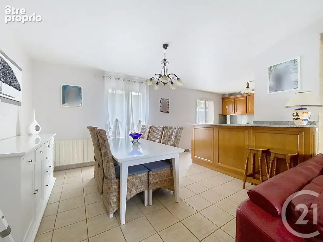 Maison 6 pièces 147 m² à vendre à Chartres (28000) - photo 6