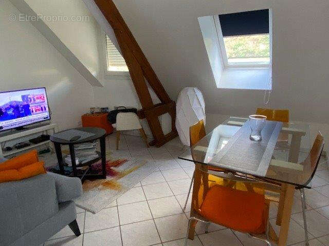 Appartement à EPERNON