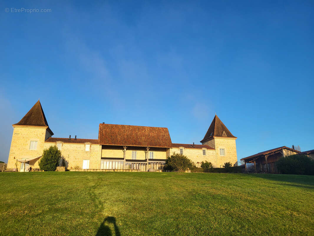 Maison à PRAYSSAS