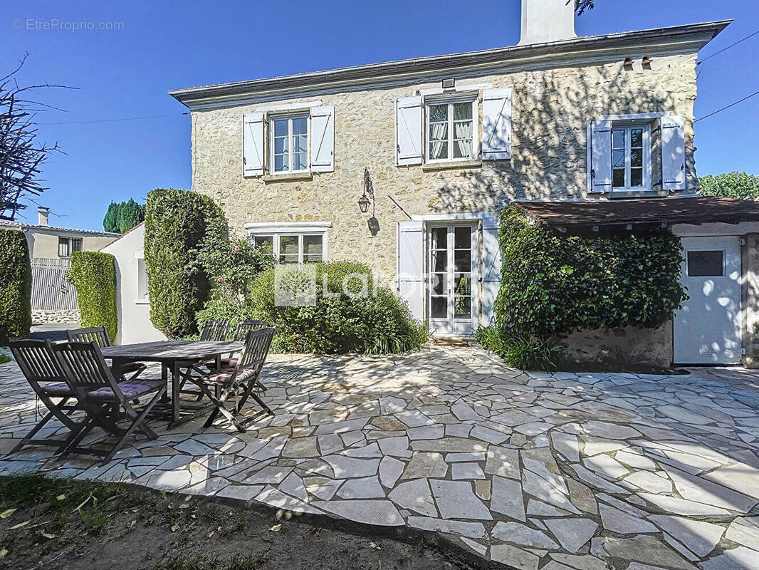 Maison à LUZARCHES