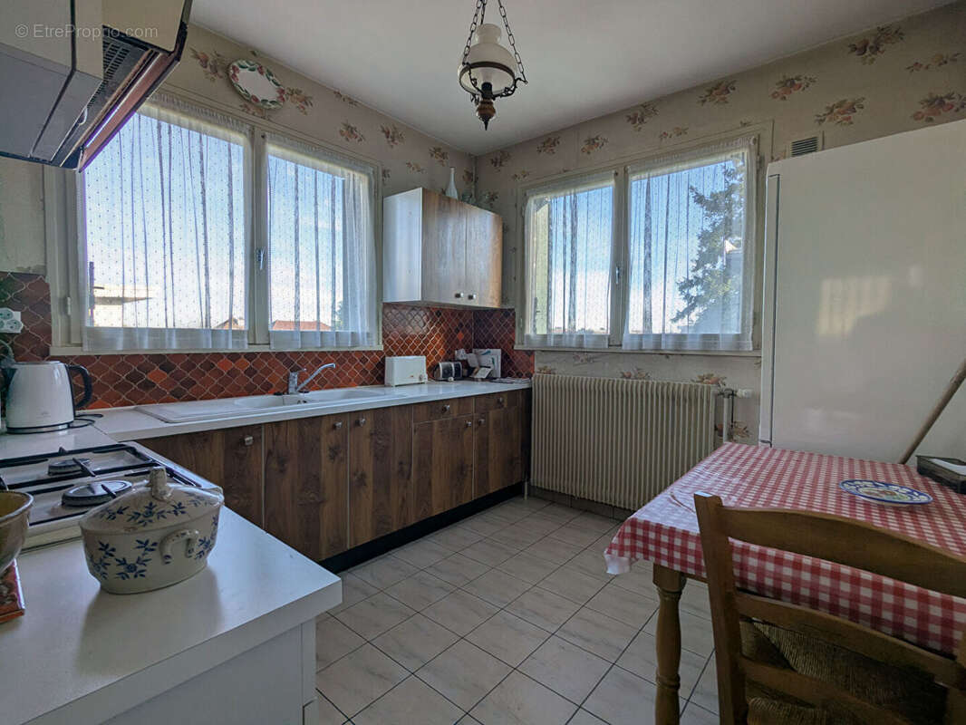 Maison à SAINT-APOLLINAIRE