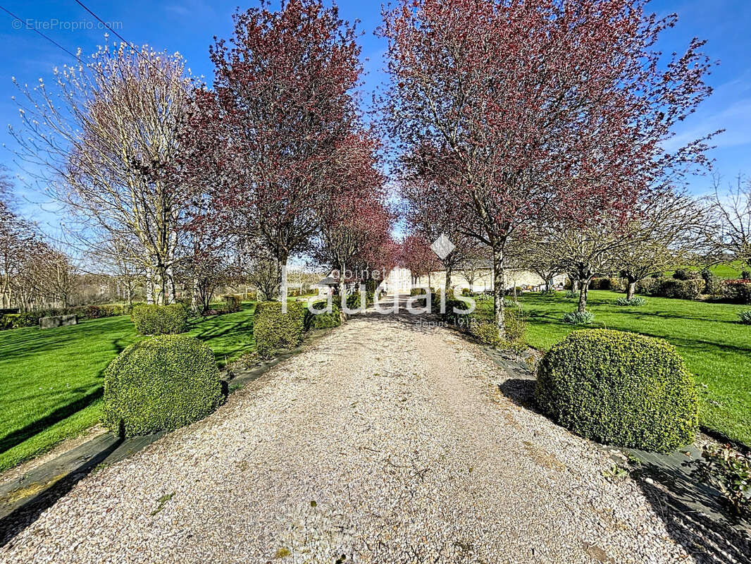 Maison à VILLERS-BOCAGE