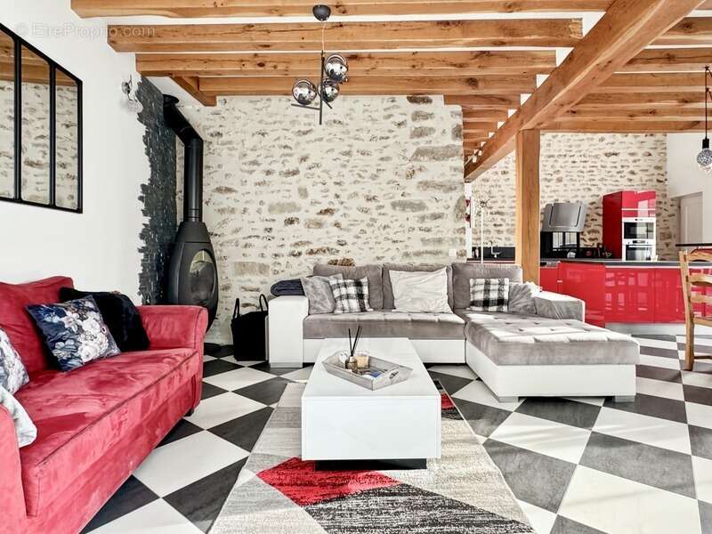 Maison à CHAUMES-EN-BRIE