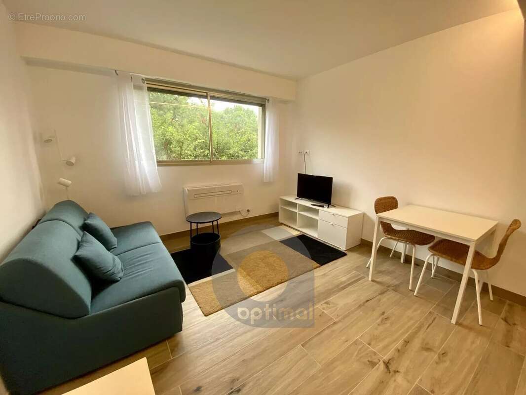 Appartement à ROQUEBRUNE-CAP-MARTIN
