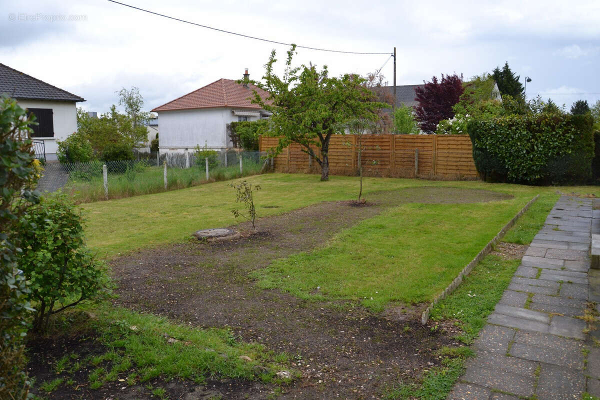 Maison à PONT-DE-L&#039;ARCHE