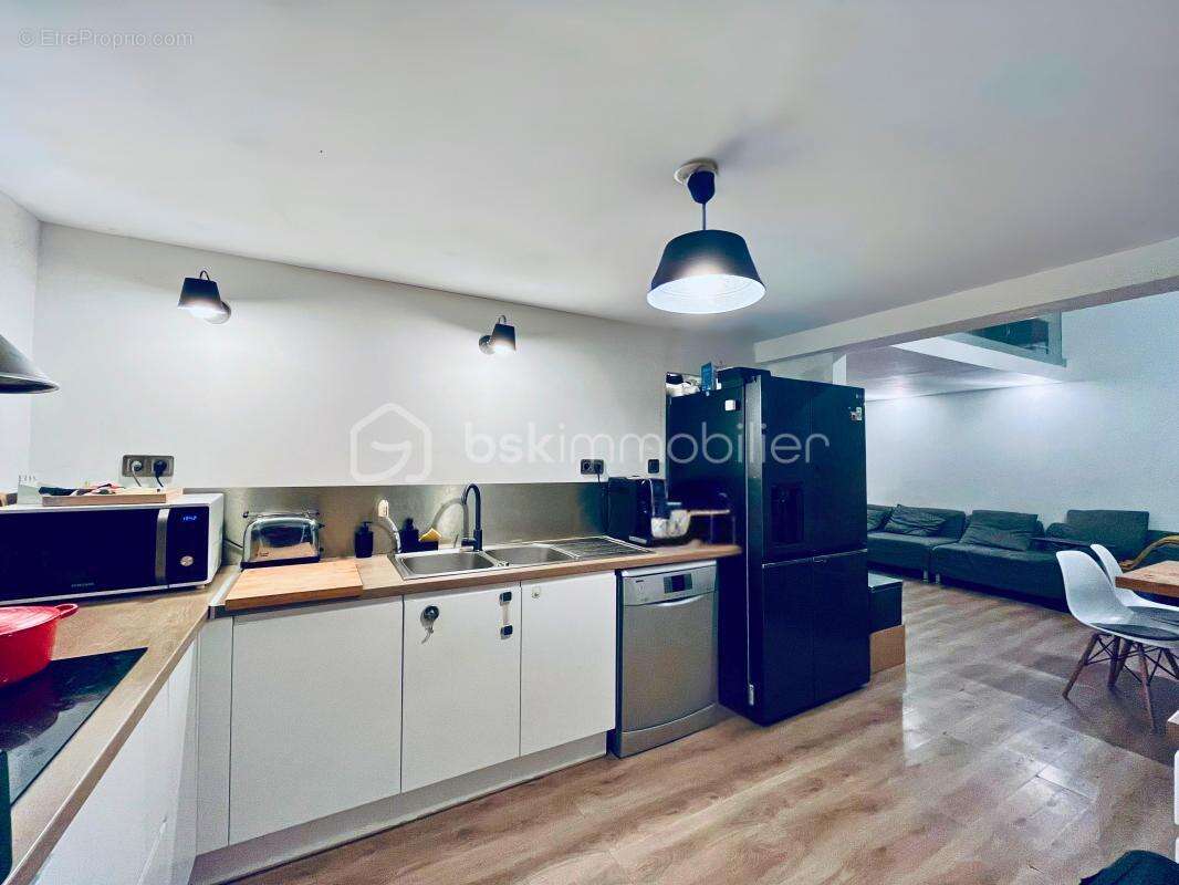 Maison à EMERAINVILLE