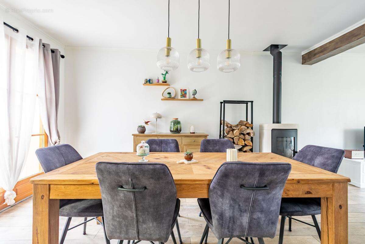 Maison à NEUILLY-SOUS-CLERMONT