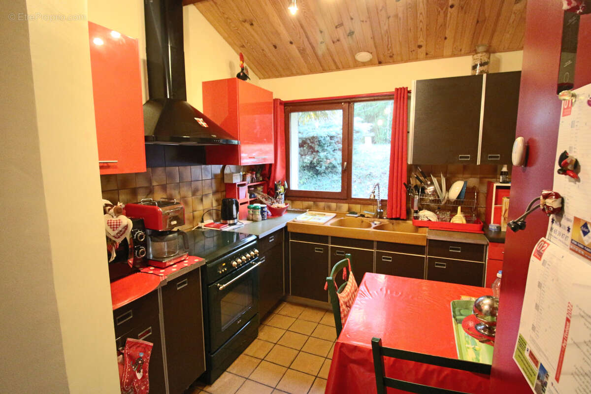 Maison à PUY-L&#039;EVEQUE