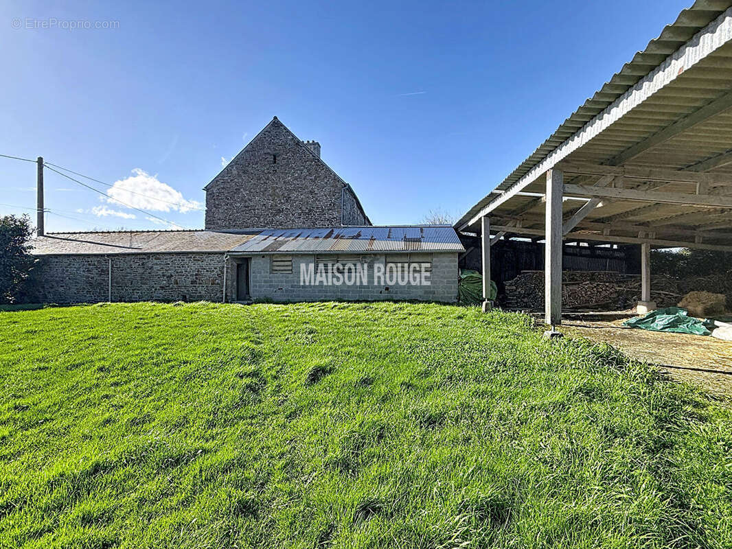 Ancien corps de ferme  en pierres proche baie du Mont St Michel - photo 22
