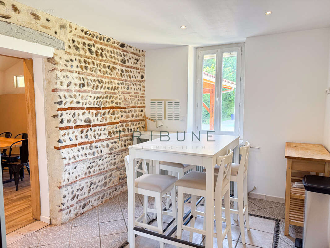 Proche d'AGEN -Maison en pierre de charme avec piscine, jardin et garage - photo 5
