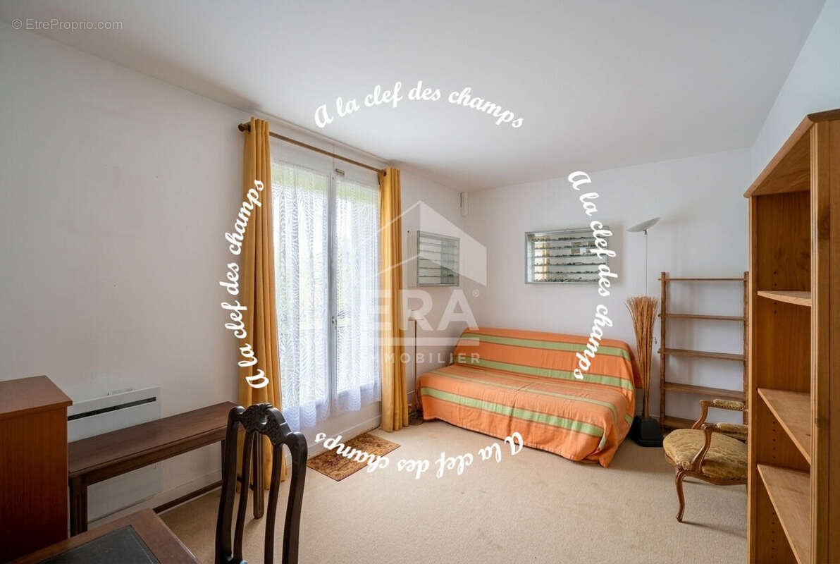Maison à GIF-SUR-YVETTE