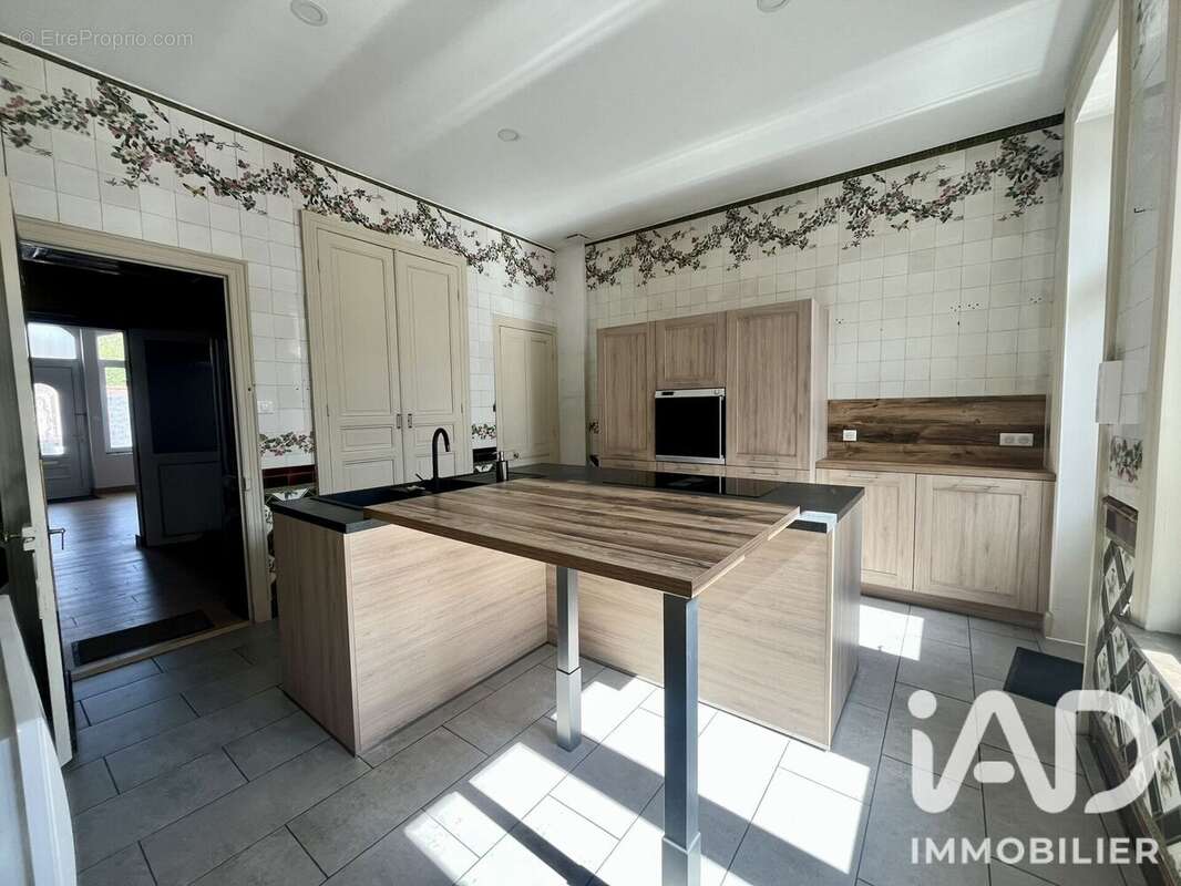 Maison 215 m² à Somain  - photo 6
