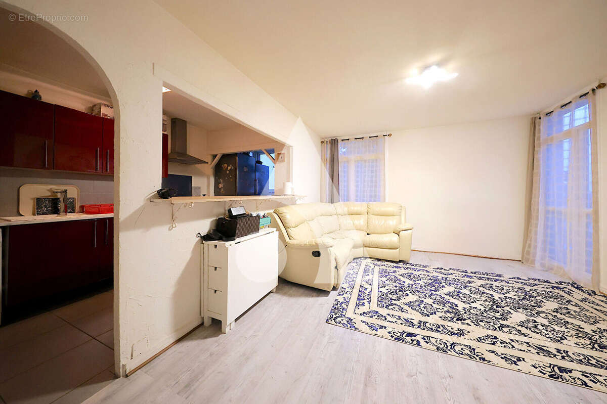 Appartement à RIS-ORANGIS