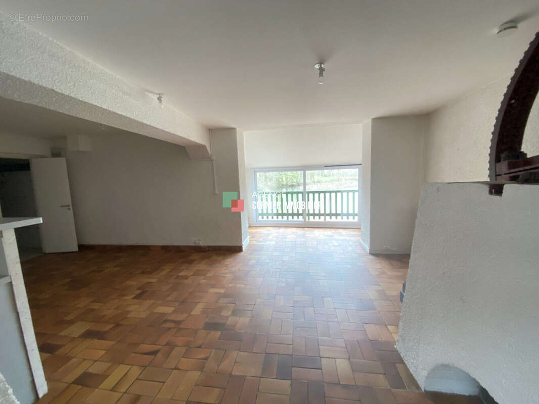 Appartement à NOYAL-SUR-VILAINE