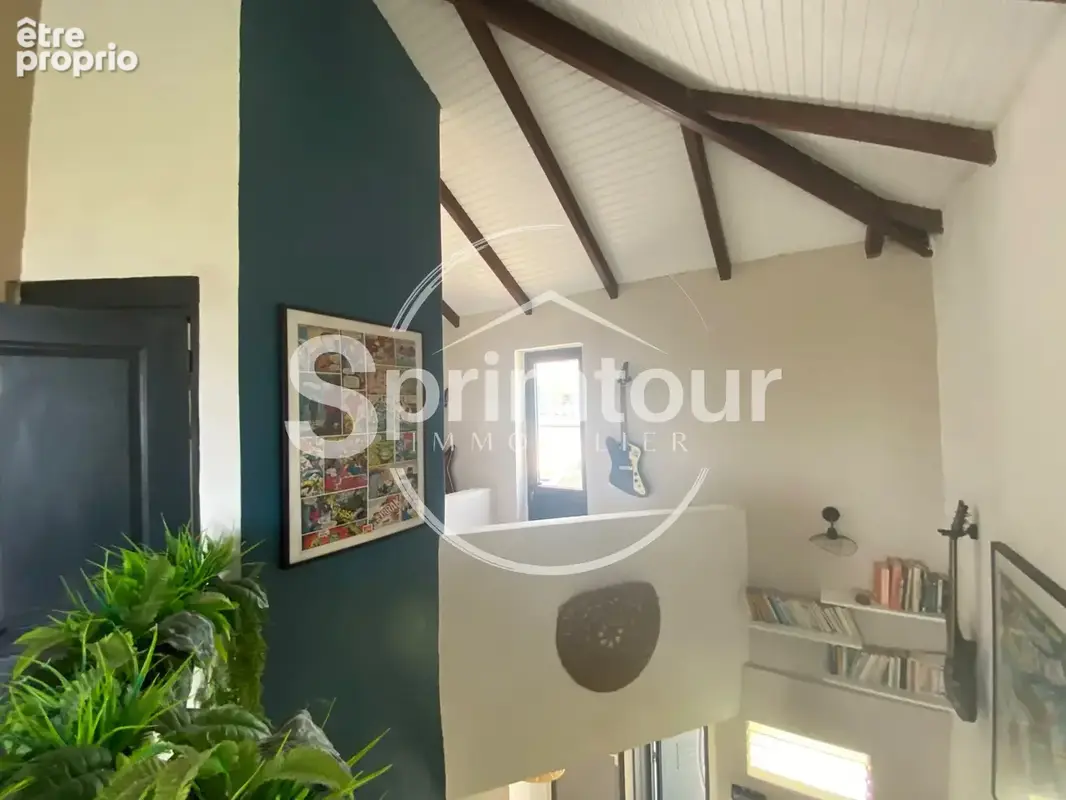 Saint claude - maison f4 et studio avec vue mer et montagne - photo 14