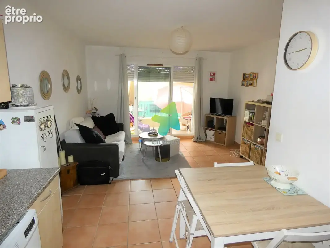 Appartement T2 42M2 avec Terrasse 8m2- Cave et Parking - photo 1