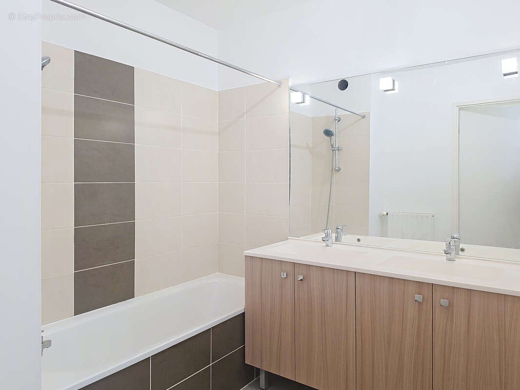 Appartement à RAMONVILLE-SAINT-AGNE