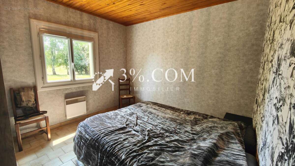 Maison 4 chambres 2700 m2 de terrain - photo 12