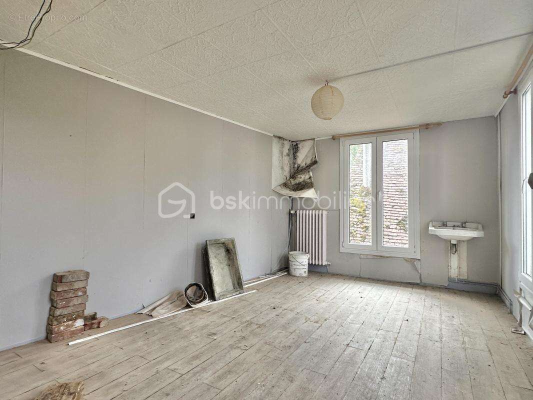 Appartement à DOUCHY