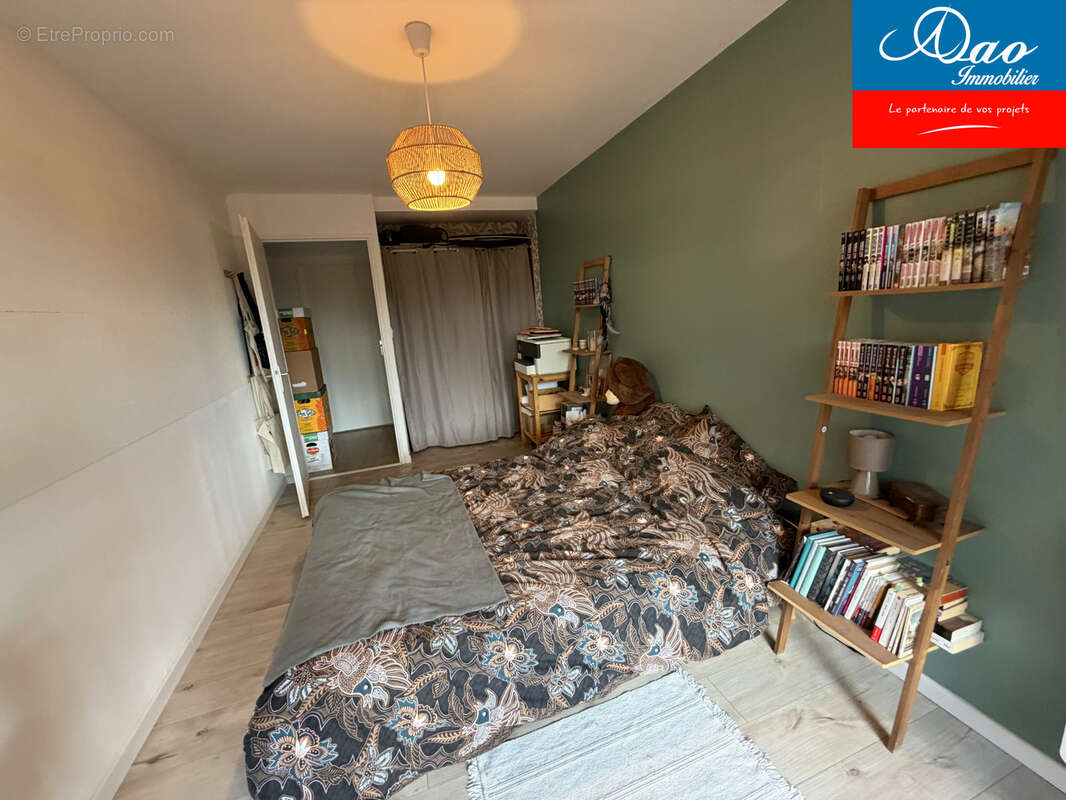 Appartement à SAINTE-SAVINE