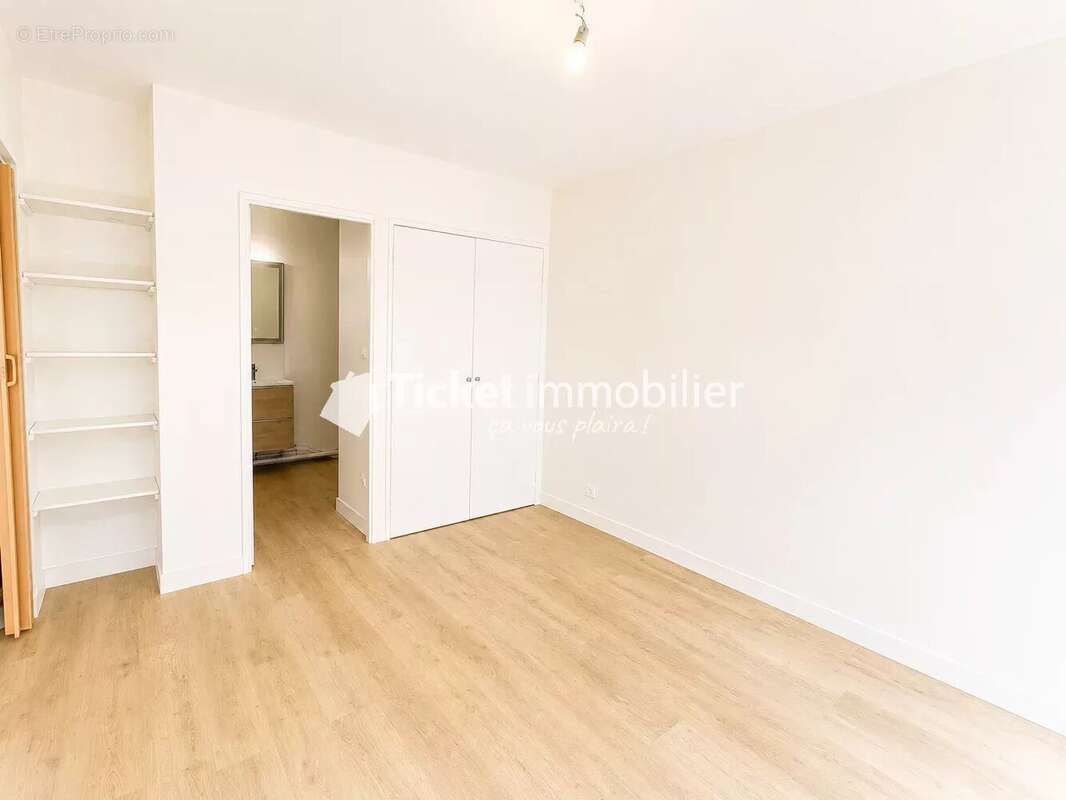 TOULOUSE – Appartement T2 de 36 m² entièrement rénové – Parking privatif - photo 9