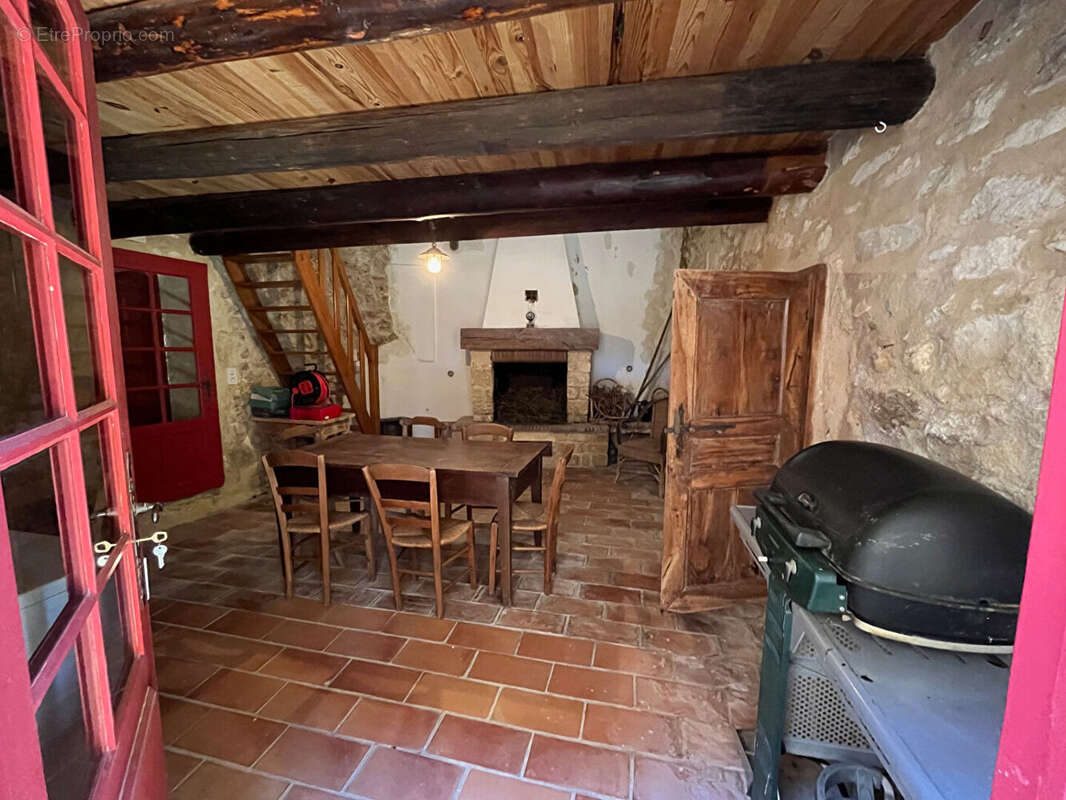 Ensemble de trois maisons Beaumont Du Ventoux - photo 6