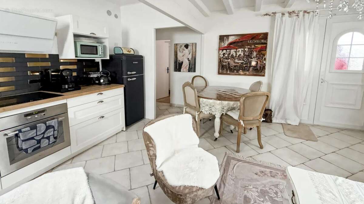 Maison à LE CHATEAU-D'OLERON