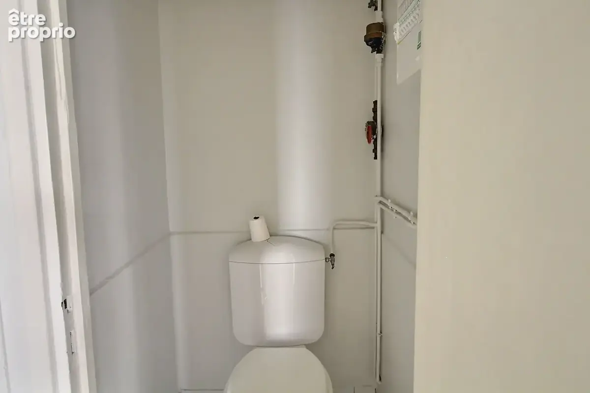 Proche gare bois colombes - deux pieces - dernier etage avec ascenseur - photo 8