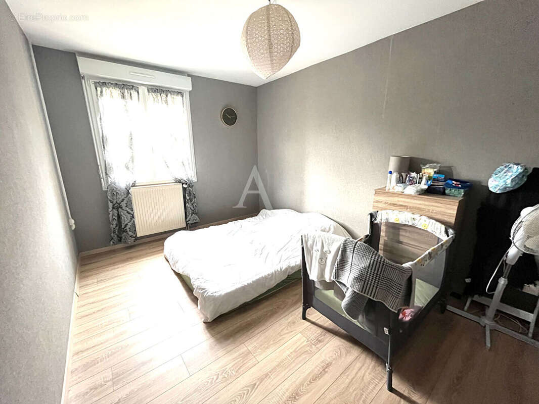 Maison à BONCHAMP-LES-LAVAL