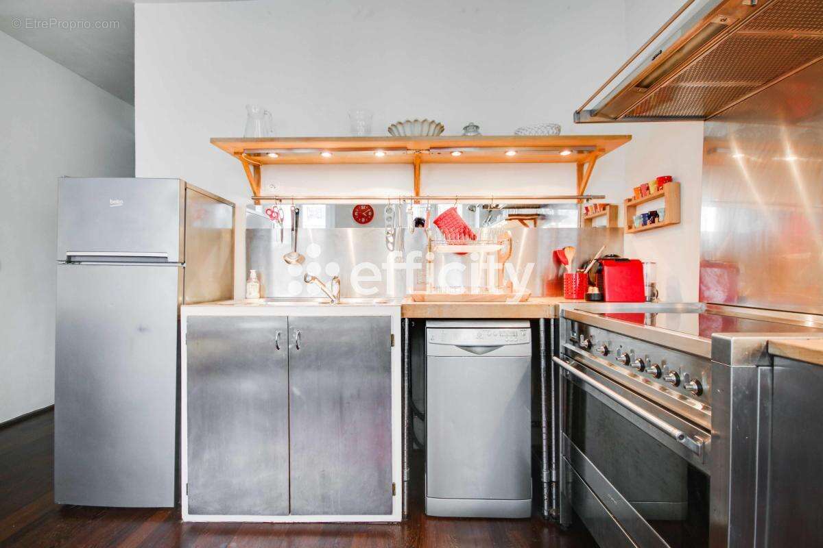 Appartement à PARIS-9E