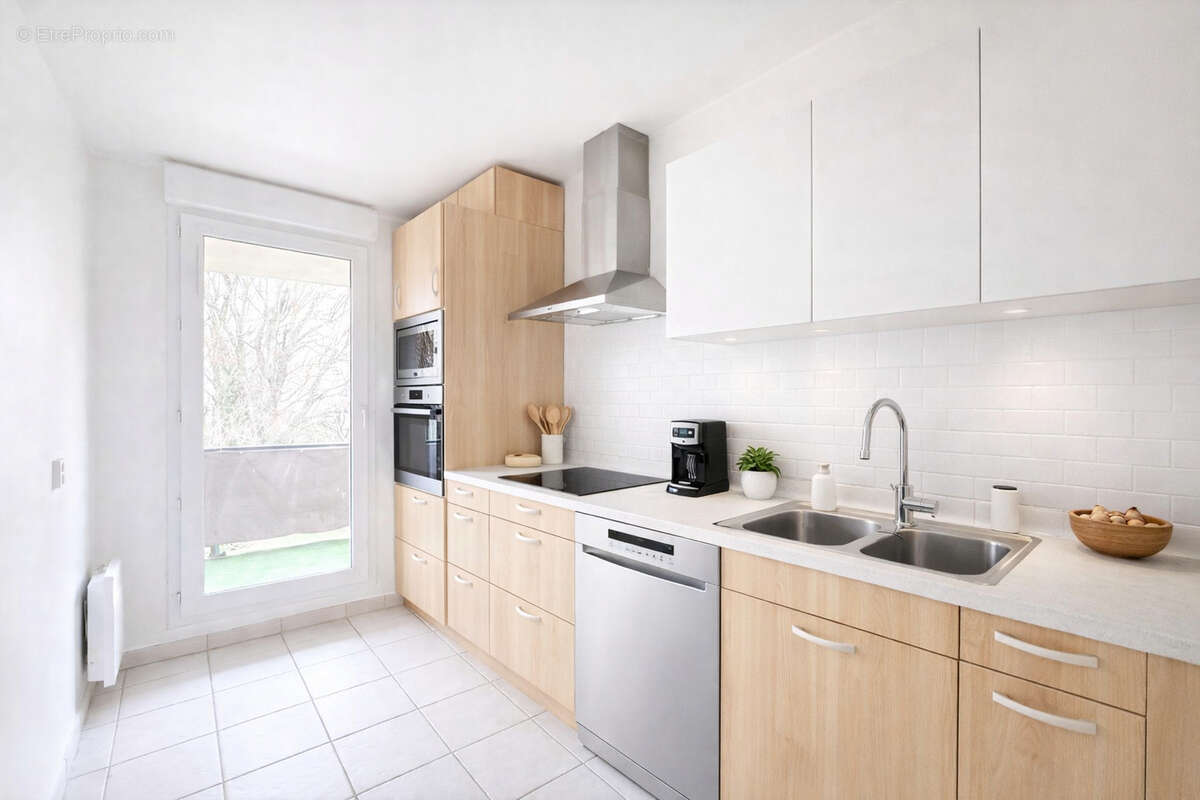 Appartement Ivry Sur Seine 3 pièce(s) 61 m2 - photo 2