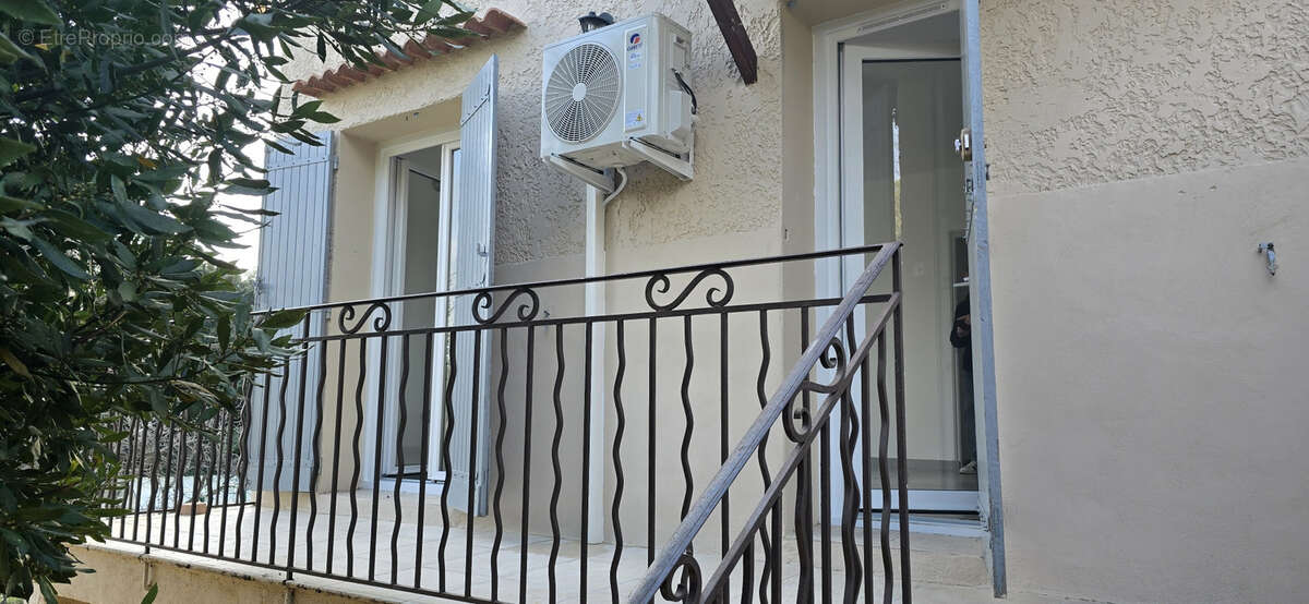 Appartement à BEAUMES-DE-VENISE