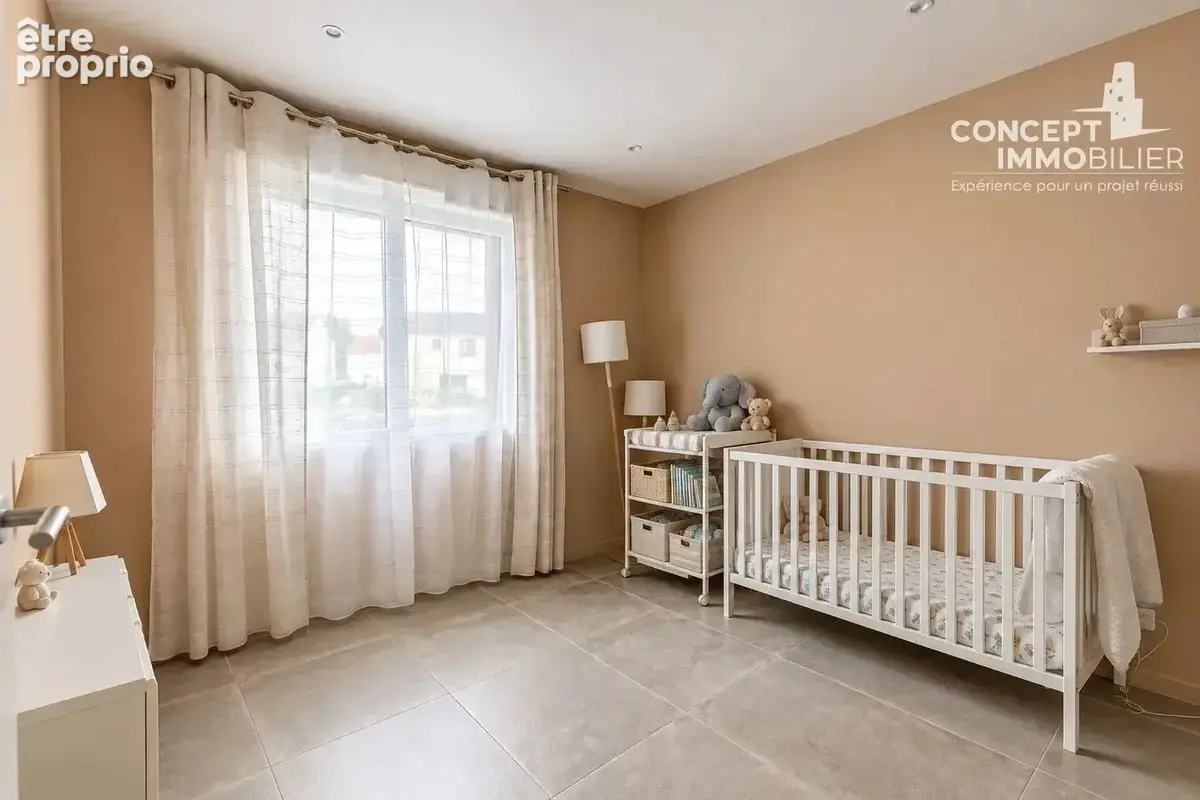 Maison contemporaine de 125,50 m² avec piscine - photo 12